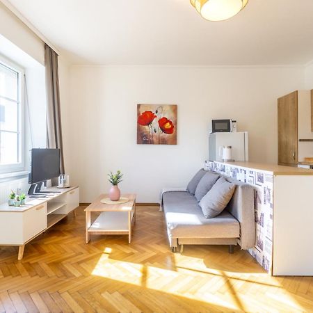 Next To Stadion, Near To Lainzer Tiergarten Apartment Виена Екстериор снимка
