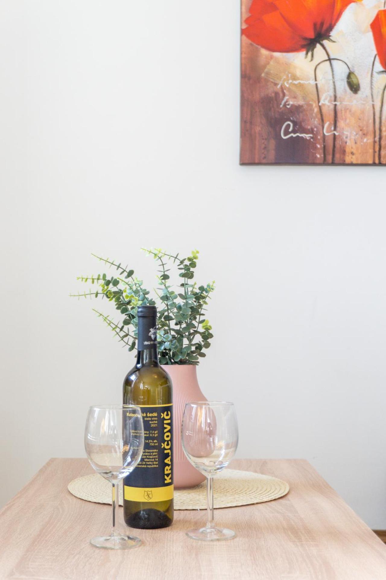 Next To Stadion, Near To Lainzer Tiergarten Apartment Виена Екстериор снимка